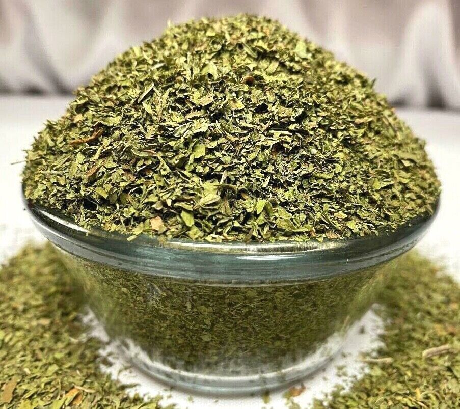 Dry mint leaves for cooking